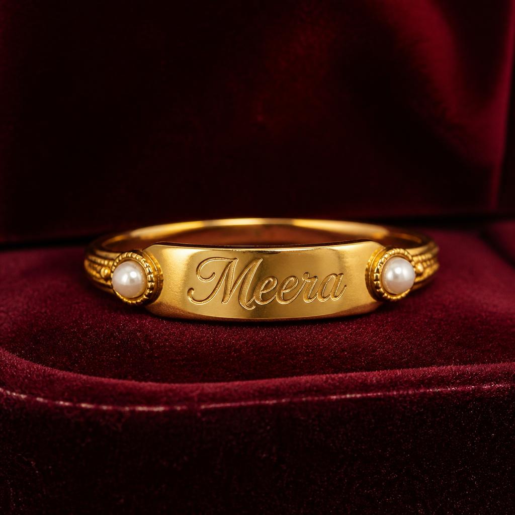 Meera Pearl Nameplate